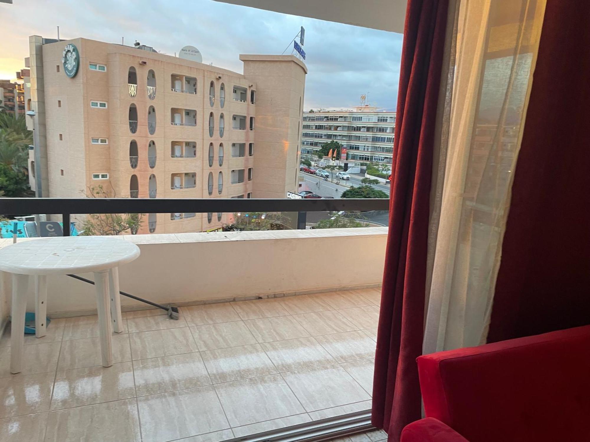 Apartment 4Th Floor Yumbo Centrum 플라야 델 잉글스 외부 사진